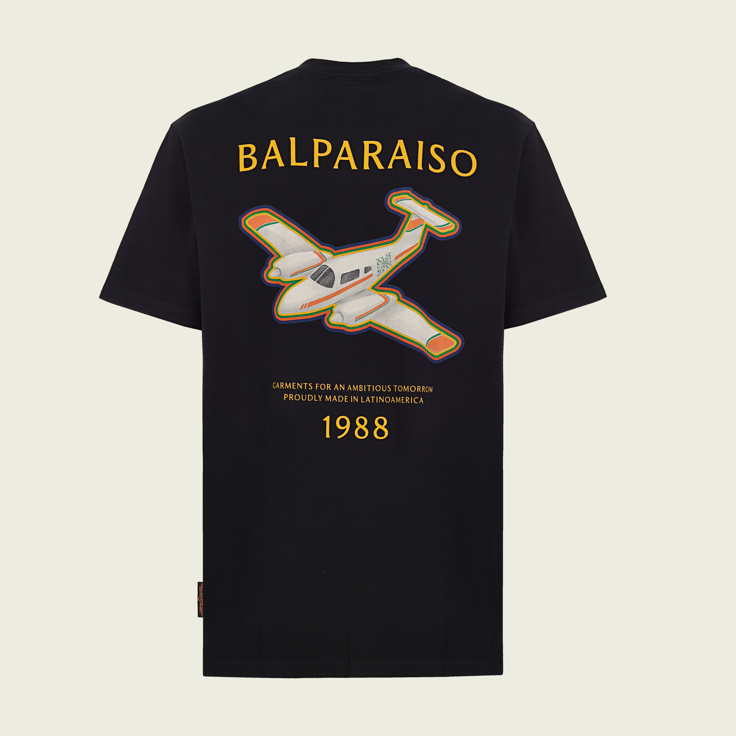 T SHIRT PRIVATE RUNWAY