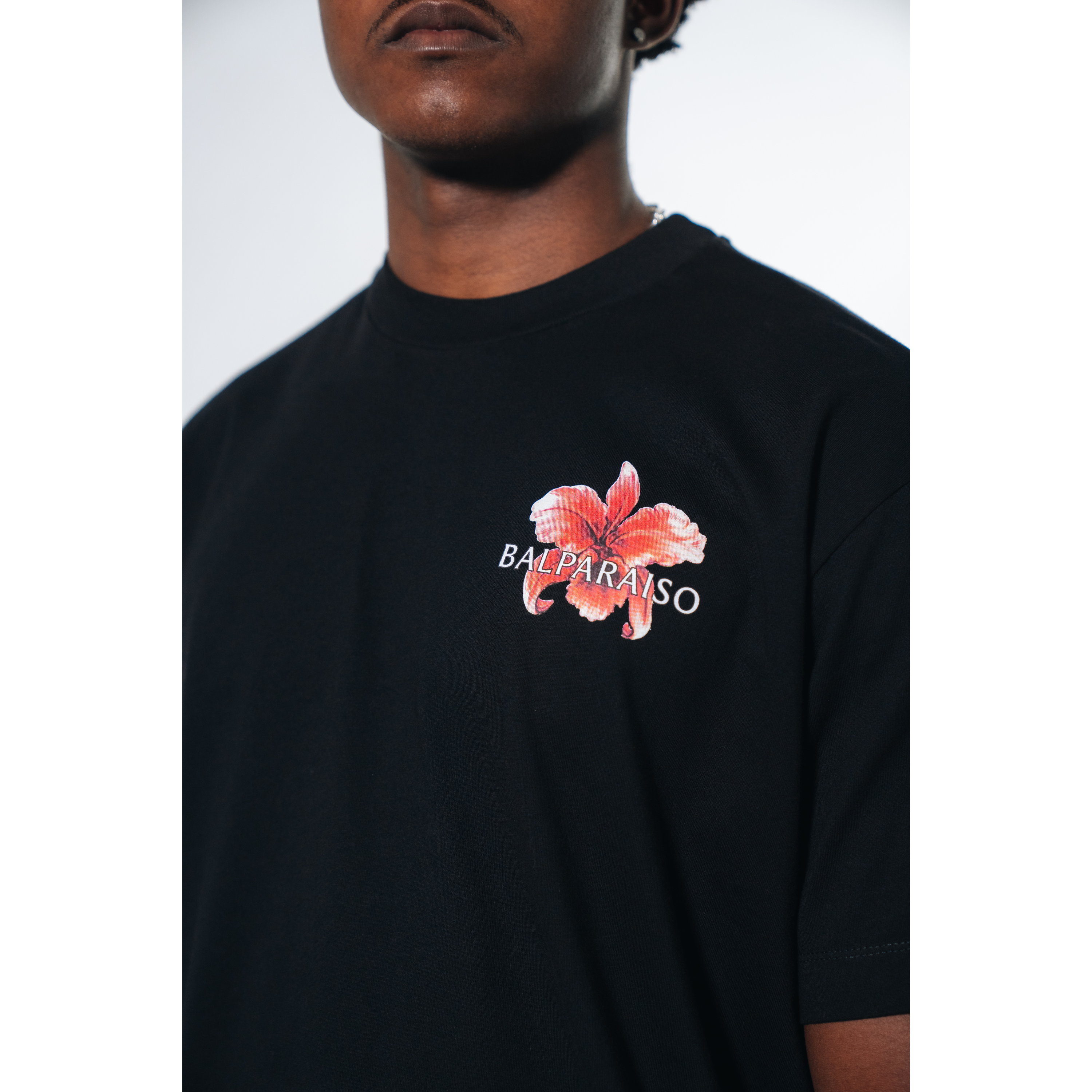 ROYAL DUET BLACK T-SHIRT